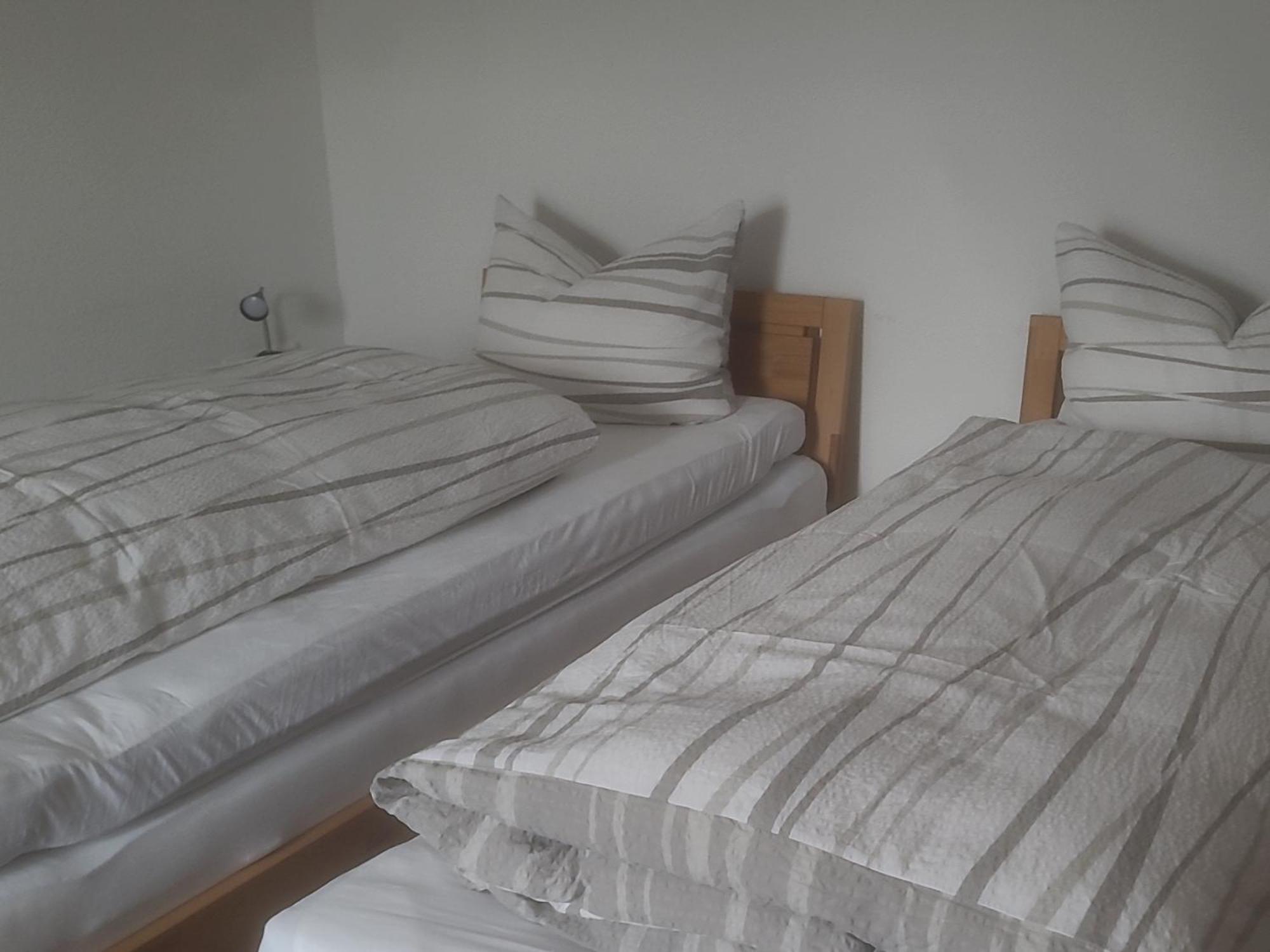 I24Rooms - Gaestezimmer Mit Eigenem Garten Legau Exterior foto
